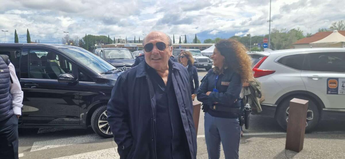 Commisso in partenza per la Svizzera: sarà vicino alla sua Fiorentina contro il Basilea - 