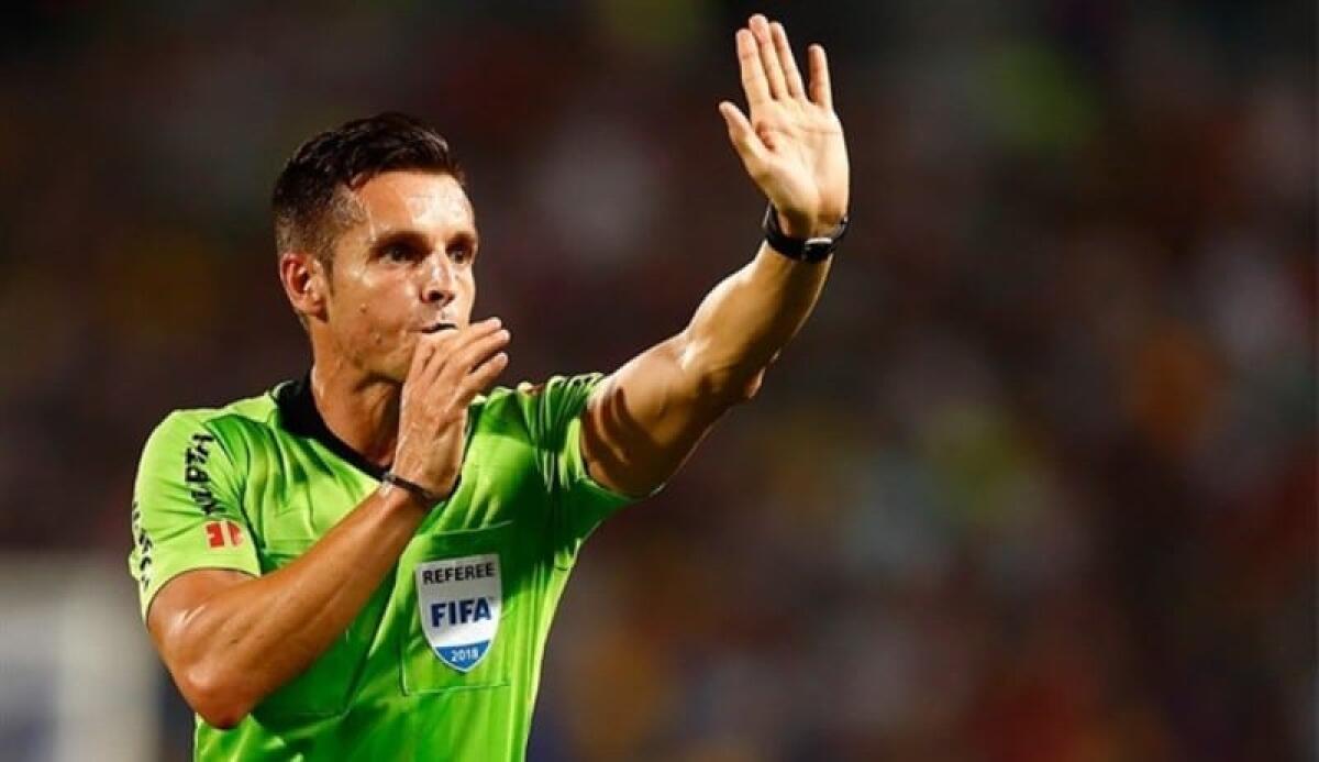 Sarà lo spagnolo Carlos Del Cerro Grande l'arbitro di Fiorentina-West Ham. Arbitrò a Braga lo 0-4 - 