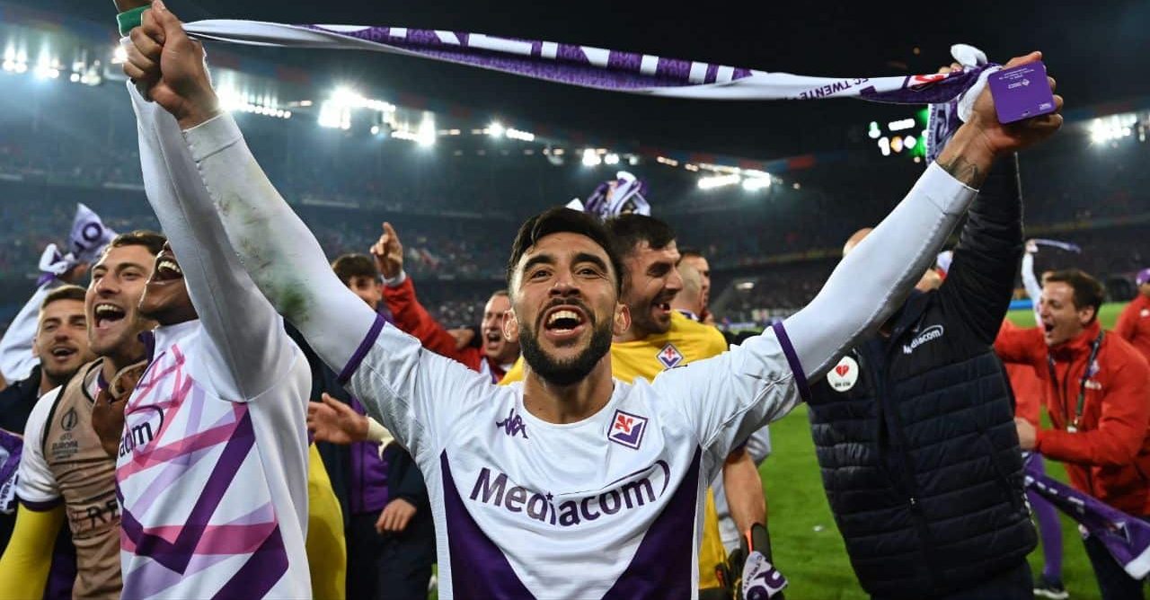La Fiorentina chiama i tifosi prima della finale di Coppa Italia. Lunedì allenamento a porte aperte