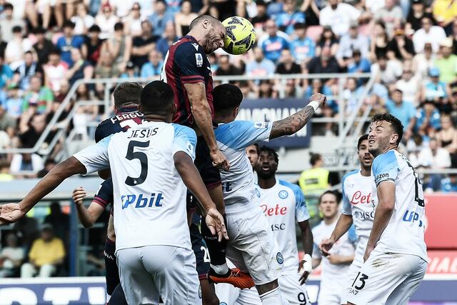 De Silvestri carica il Bologna: "Bello giocarsi l'ottavo posto all'ultima giornata. A Lecce per i 3 punti"