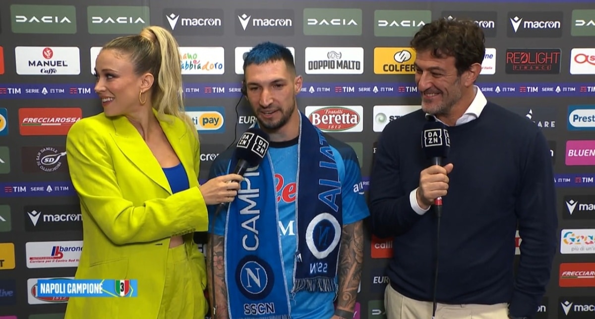 Politano promette: "Contro la Fiorentina avrò i capelli azzurri ma spero anche tutta la squadra"