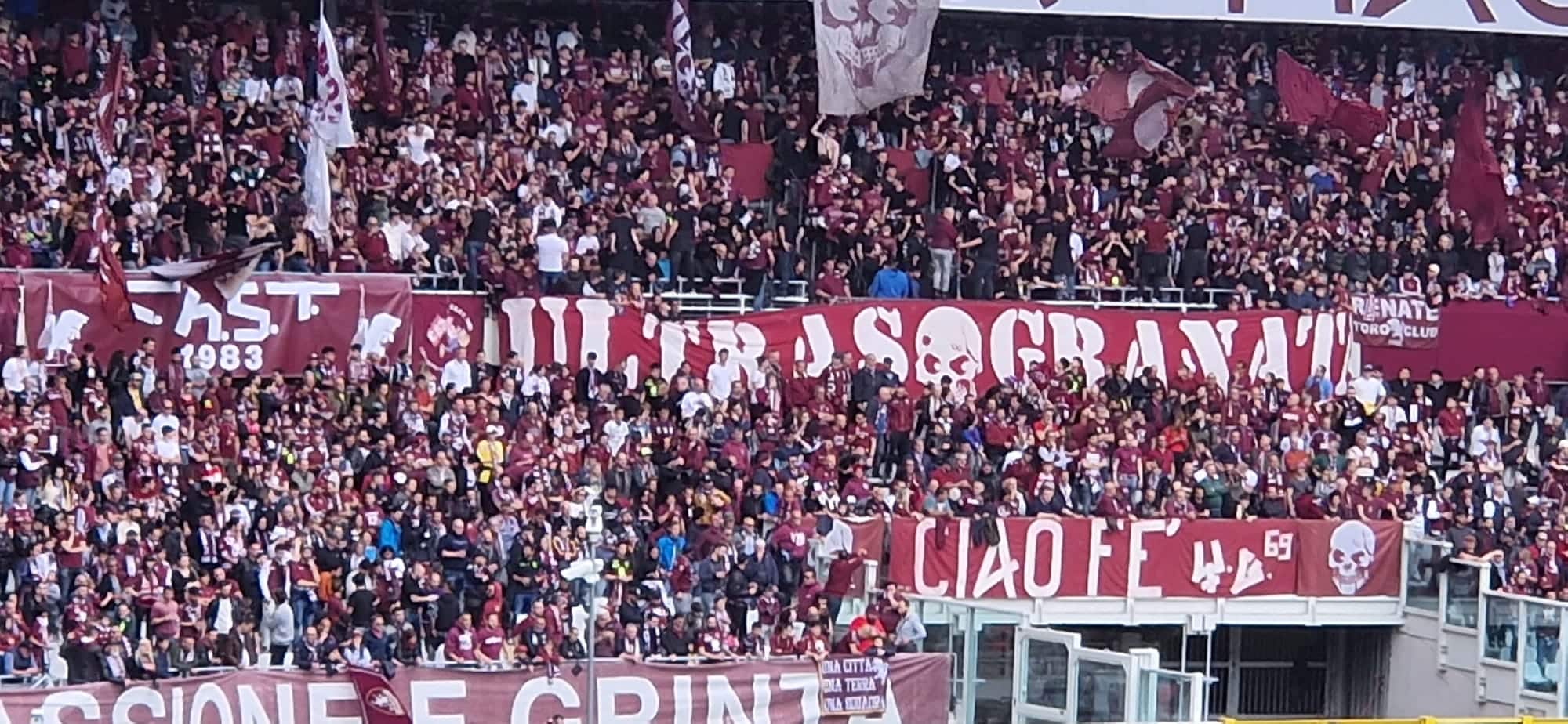 La Curva del Torino contro Commisso, coro: "Sei un figlio di p***" e poi: "Sciacquati la bocca"