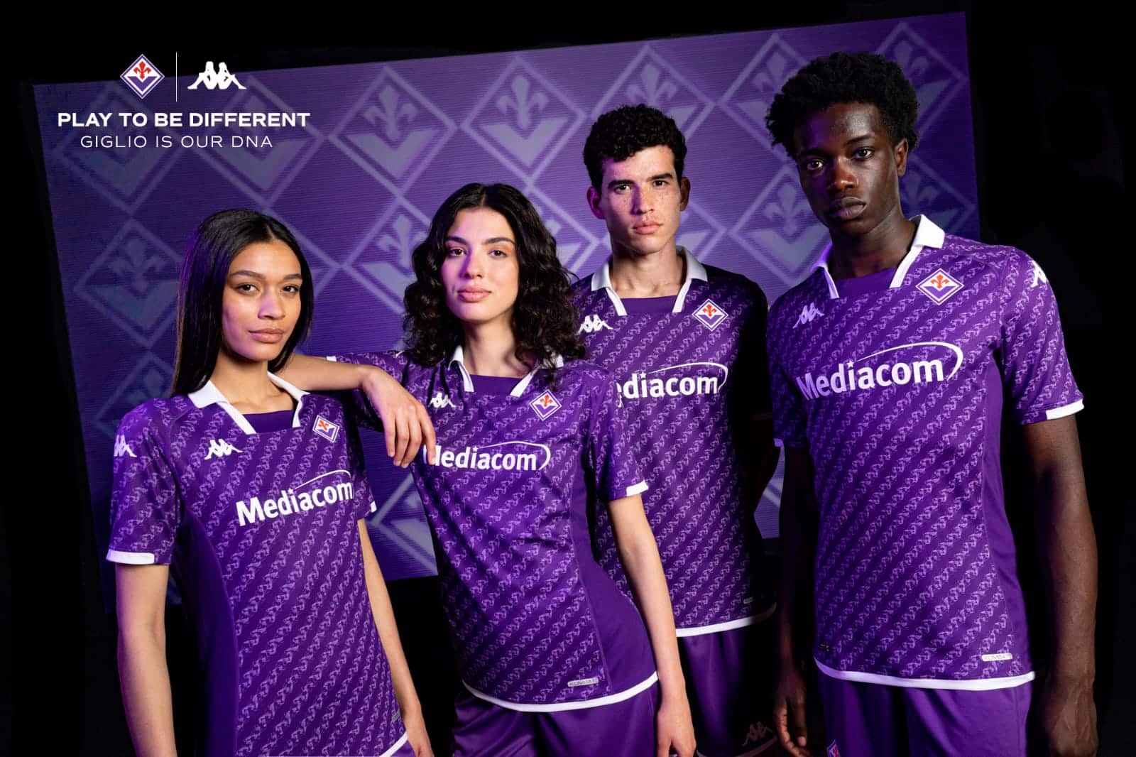 Tutte le foto e i dettagli della nuova maglia della Fiorentina. Sul colletto 13 gigli, DNA da tifosi viola
