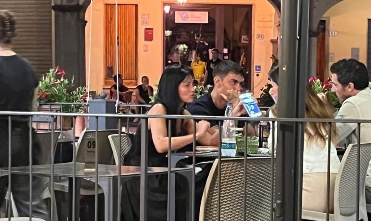 Dybala si gode Greve in Chianti, è in Toscana per il matrimonio di Correa a Panzano in Chianti - 