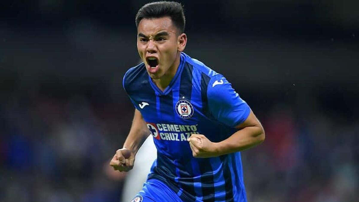 Dalla Turchia: "Fiorentina interessata a Carlos Rodriguez, centrocampista della nazionale messicana" - 