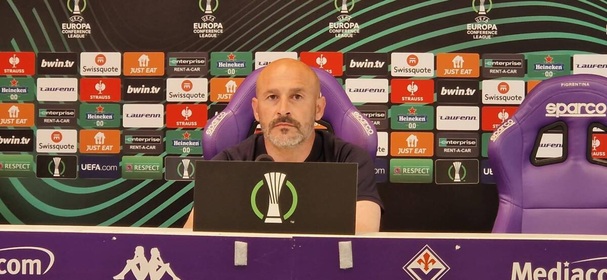 Italiano: "Non mi interessa chi parla di me, non dormo per vincere la finale. Il West Ham è in ritiro..." - 