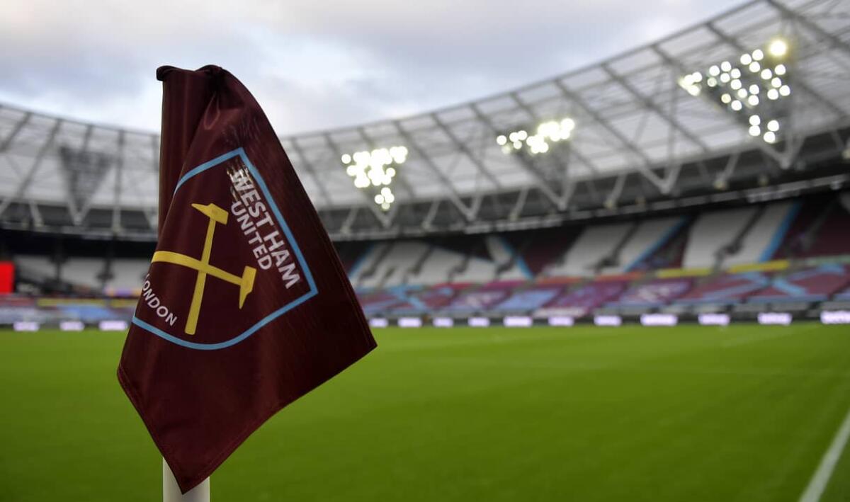 West Ham tornato a Londra, finito ritiro in Portogallo. Domani 'Media Day UEFA' come Fiorentina - 