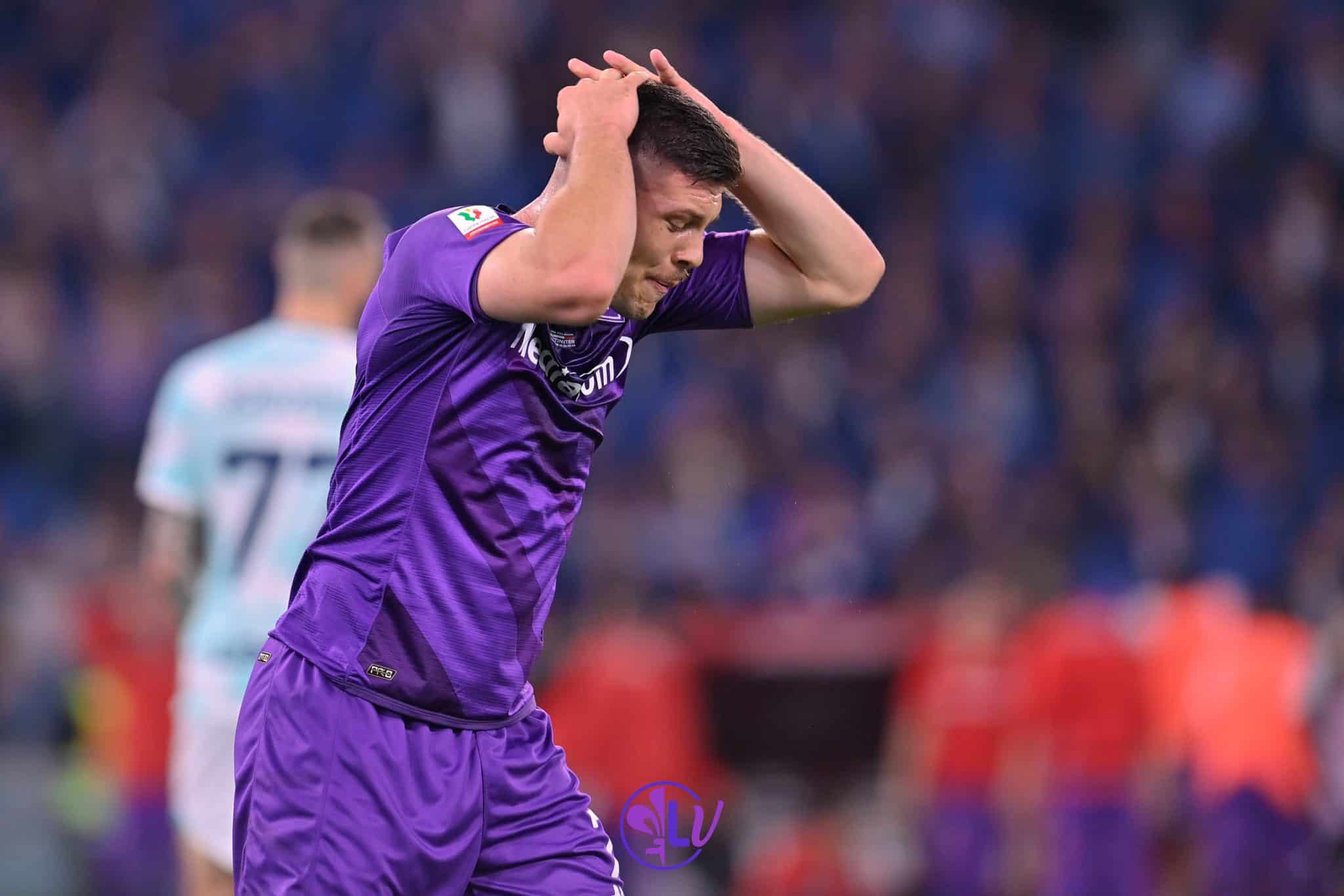 Luka Jovic (Fiorentina) si dispera