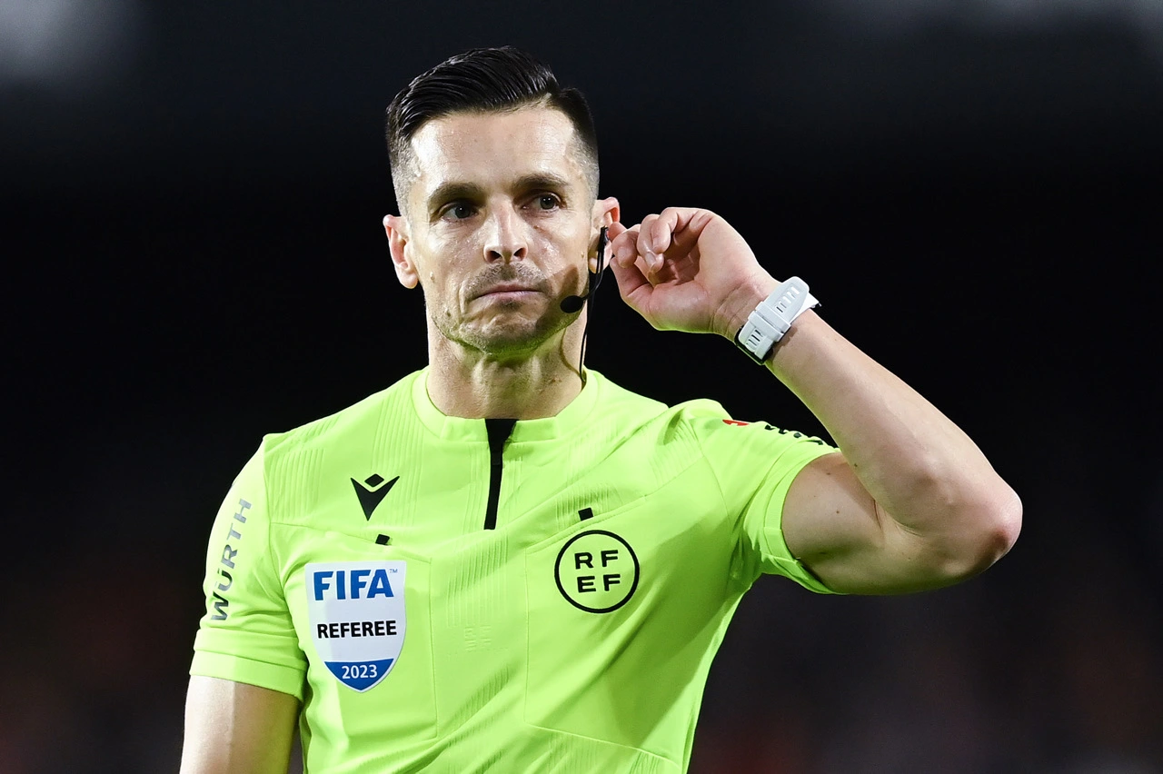 La moviola del Corriere dello Sport: "Arbitro non sbaglia niente. È Biraghi che tiene in gioco Bowen sul 2-1"