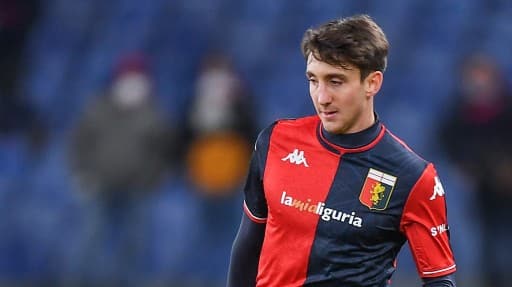 Nazione: "Cambiaso ancora in prestito? C'è la Fiorentina idea prestito con diritto di riscatto"