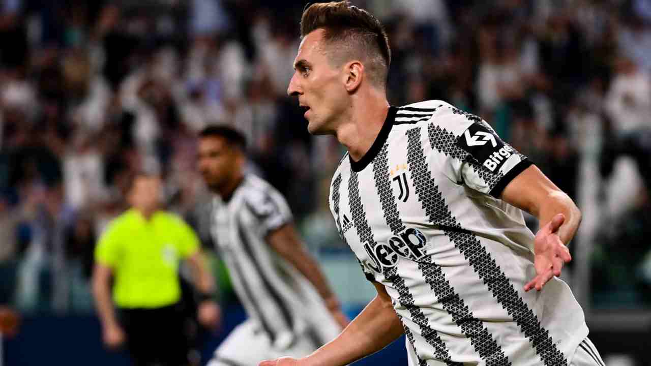 La Juventus non riscatta Milik, 7 milioni sono troppi per i bianconeri. Si può inserire la Fiorentina?