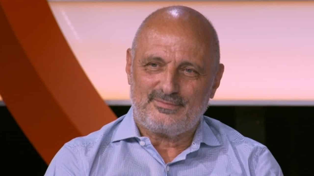 Agente Bianco: "Fiorentina lo cede solo in prestito. Spera di essere bandiera della Fiorentina"