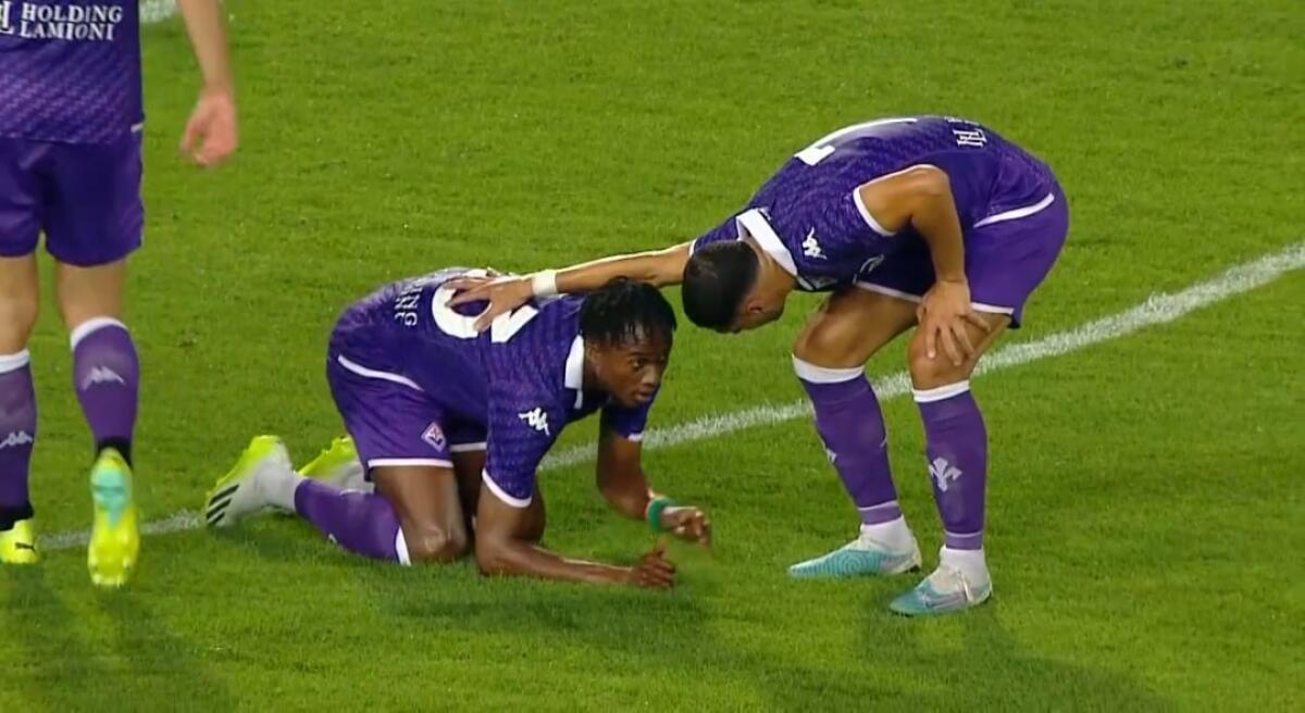 Nel secondo tempo la Fiorentina domina ma non segna, Cabral si mangia gol. Bene Arthur e Parisi - 