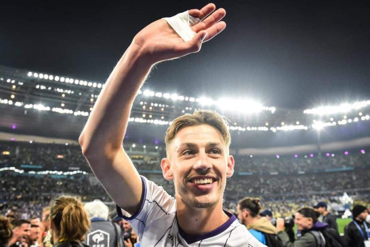 Corriere dello Sport: "La Fiorentina vuole Rouault, offerta da 10 milioni per il Tolosa" - 