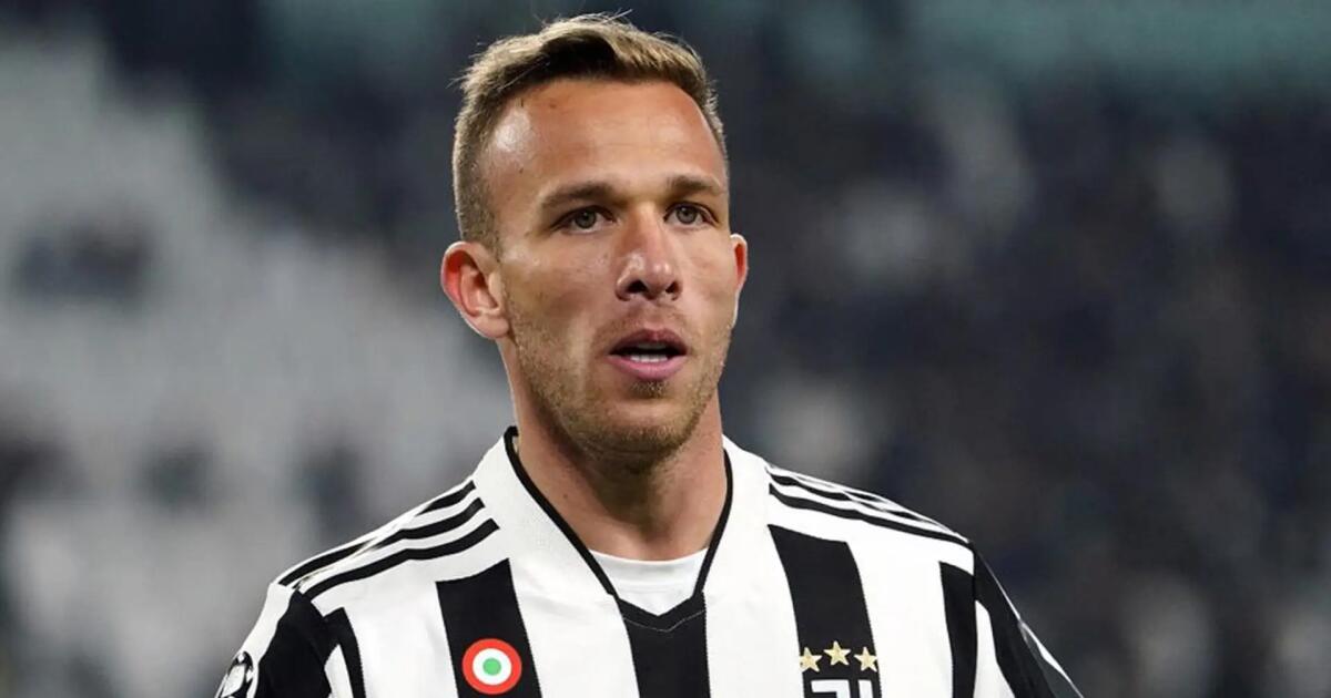 Arthur alla Fiorentina: la Juventus pagherà una buona parte dello stipendio, guadagna 6 milioni lordi - 