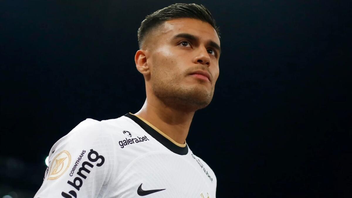 Di Marzio scrive: "Sondaggio della Fiorentina per Vera, mediano del Corinthians, costa 12 milioni" - 