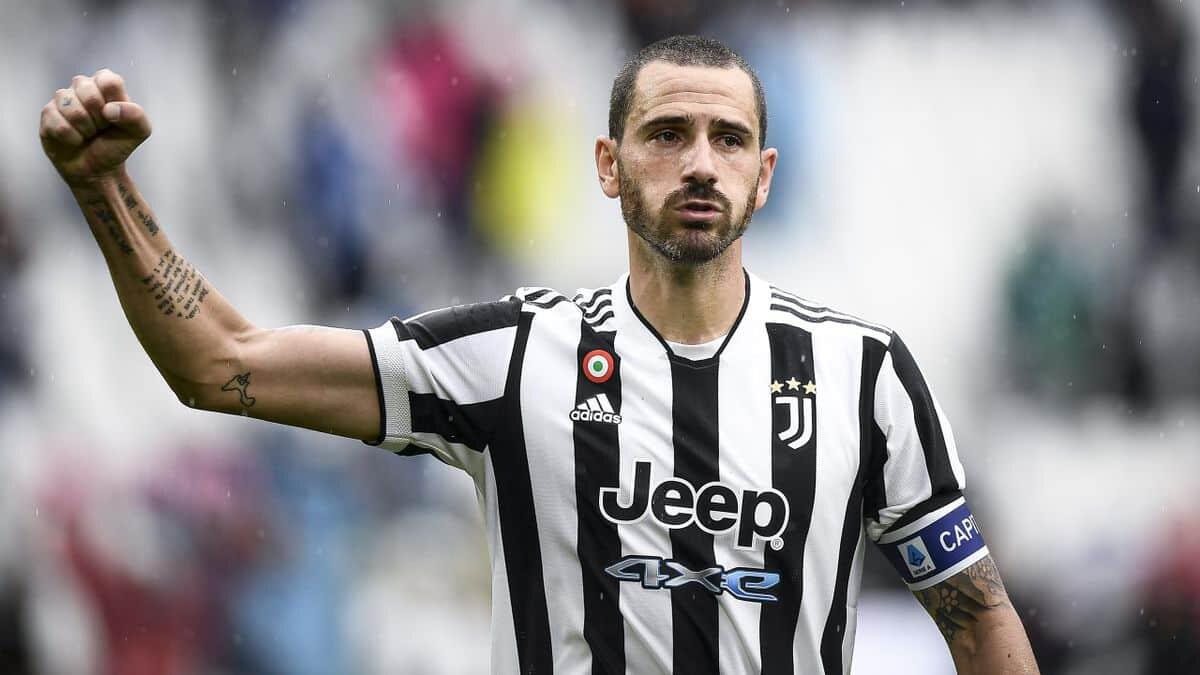 Per ora nessuna trattativa per Bonucci alla Fiorentina. Non adatto al modo di difendere viola. Rabbia tifo - 