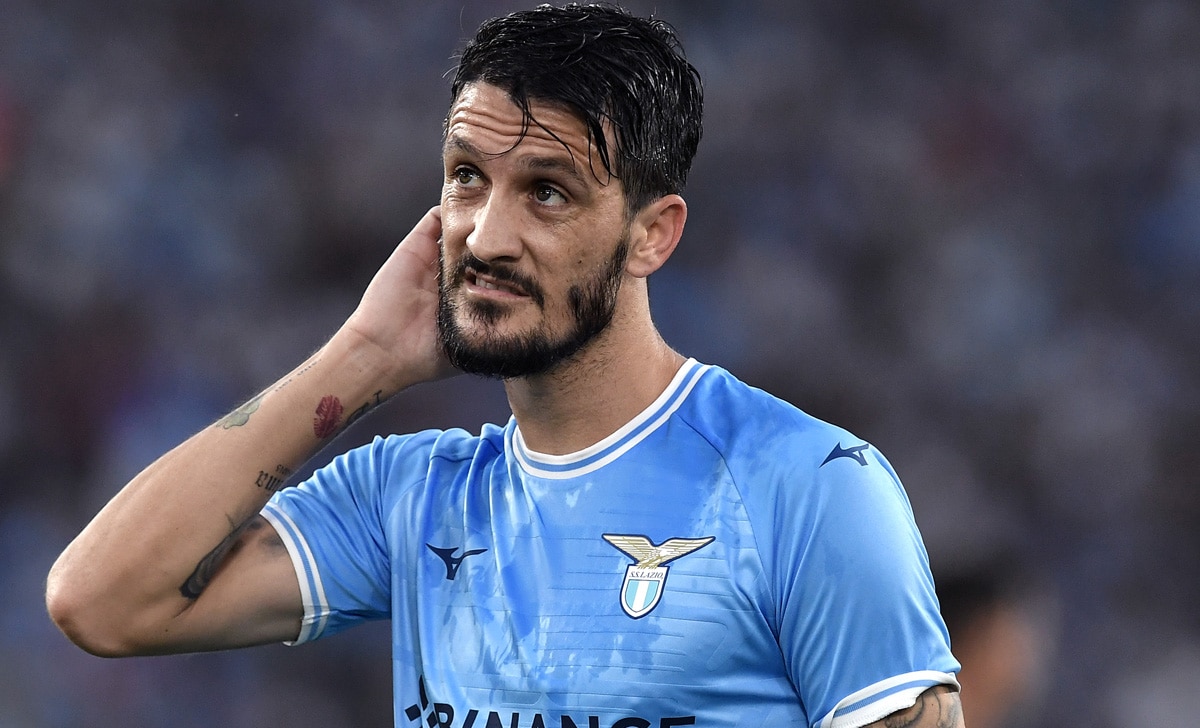 Furia Luis Alberto contro la Lazio, il suo rinnovo non è stato consegnato: "Perdo la pazienza"