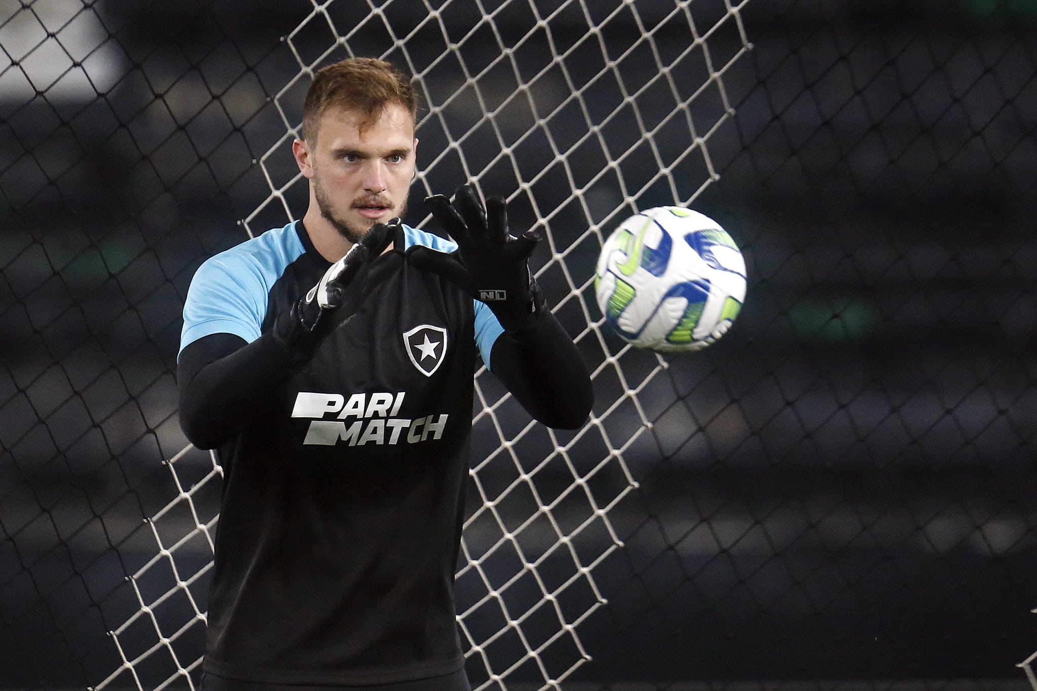 TMW, la Fiorentina si muove per Lucas Perri, portiere brasiliano del Botafogo. Classe 1997