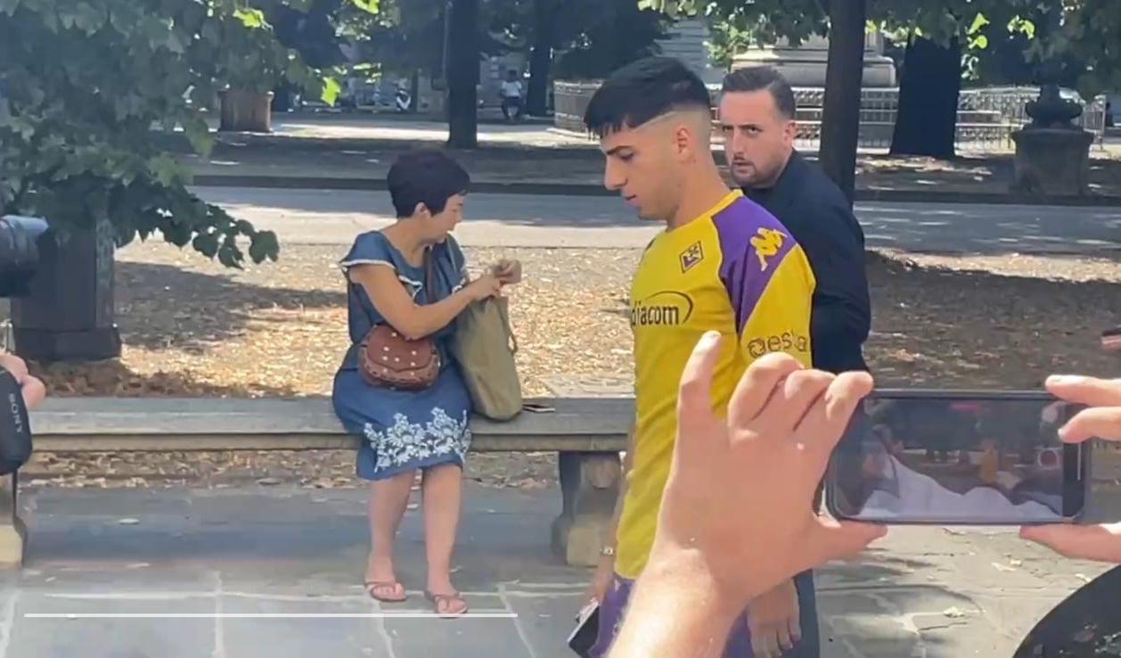 Parisi alla visite mediche a Fanfani. Primo giorno da giocatore della Fiorentina