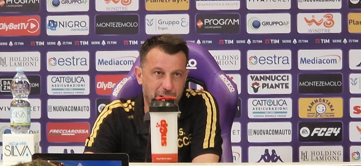 D'Aversa: "Nel primo tempo sembrava che era il Lecce la squadra che aveva giocato in Europa" - 
