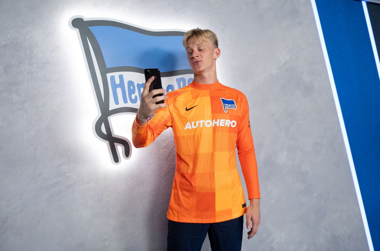 TMW, nessuno sviluppo della Fiorentina per Grabara, risale il nome di Christensen per la porta viola