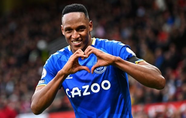 Mina svolgerà le visite mediche domani a Roma, poi l'arrivo a Firenze per la firma sul contratto