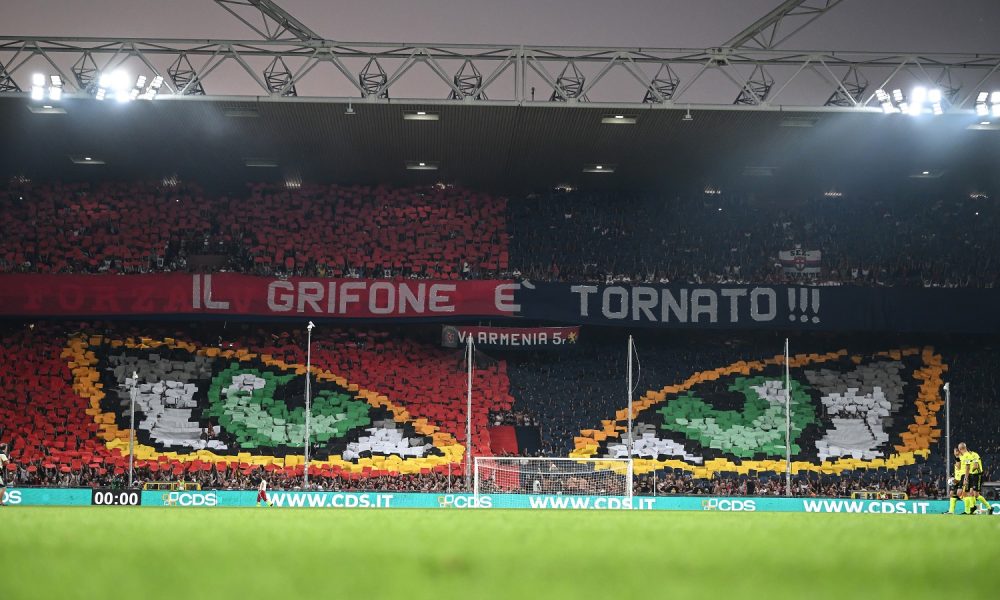 Aggrediti due tifosi della Fiorentina a Genova: "Sono entrati in macchina, hanno sfondato tutto"