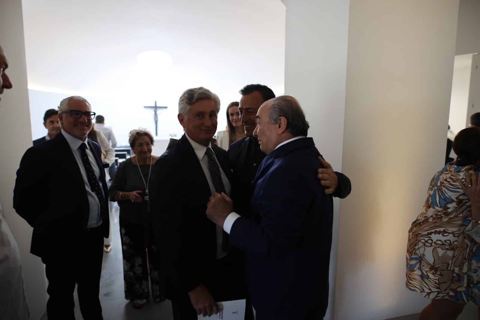 Oggi è stata consacrata la Cappella Santa Caterina al Viola Park: presenti Commisso e Catherine