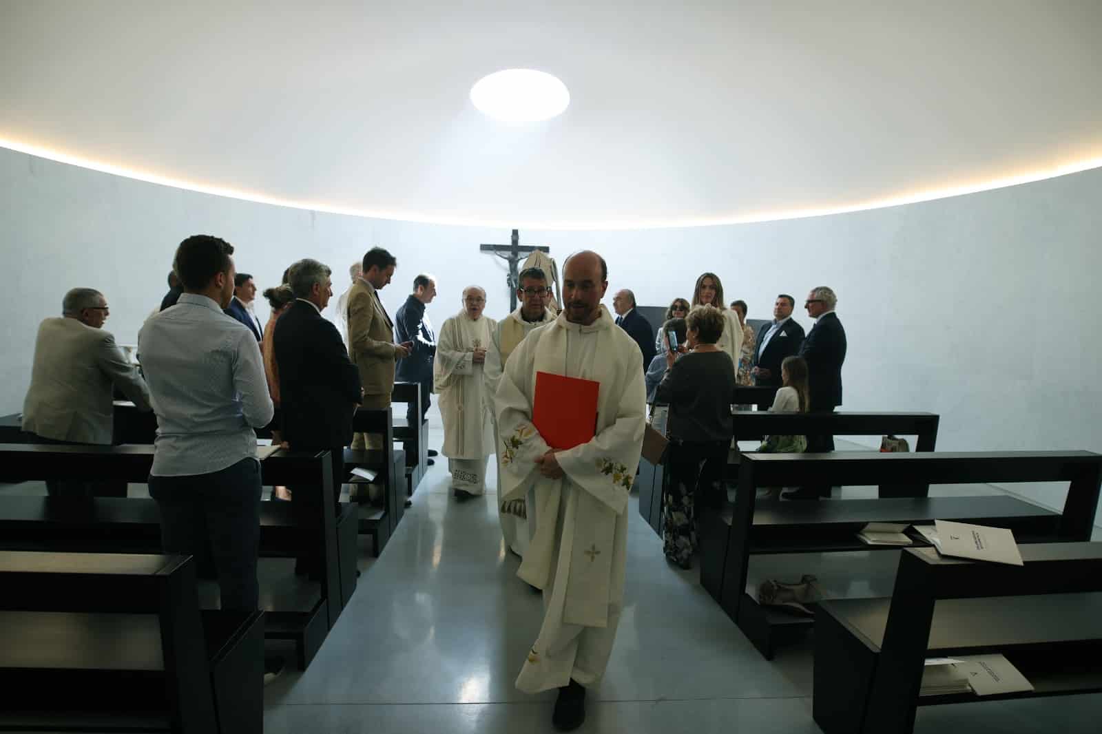 Oggi è stata consacrata la Cappella Santa Caterina al Viola Park: presenti Commisso e Catherine
