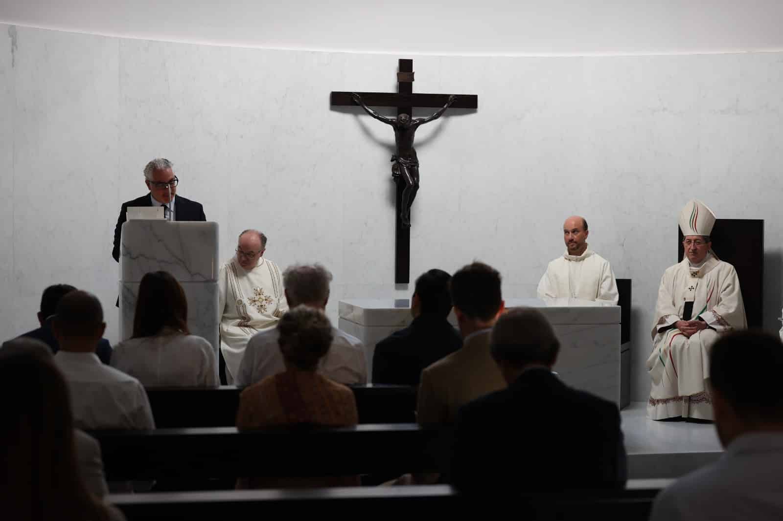 Oggi è stata consacrata la Cappella Santa Caterina al Viola Park: presenti Commisso e Catherine