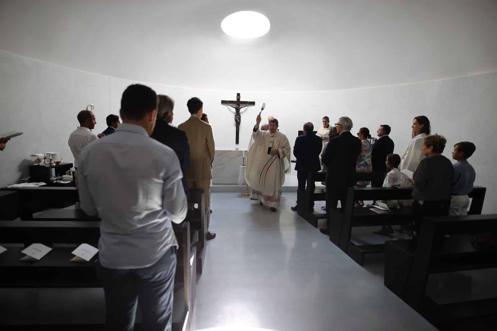 Oggi è stata consacrata la Cappella Santa Caterina al Viola Park: presenti Commisso e Catherine