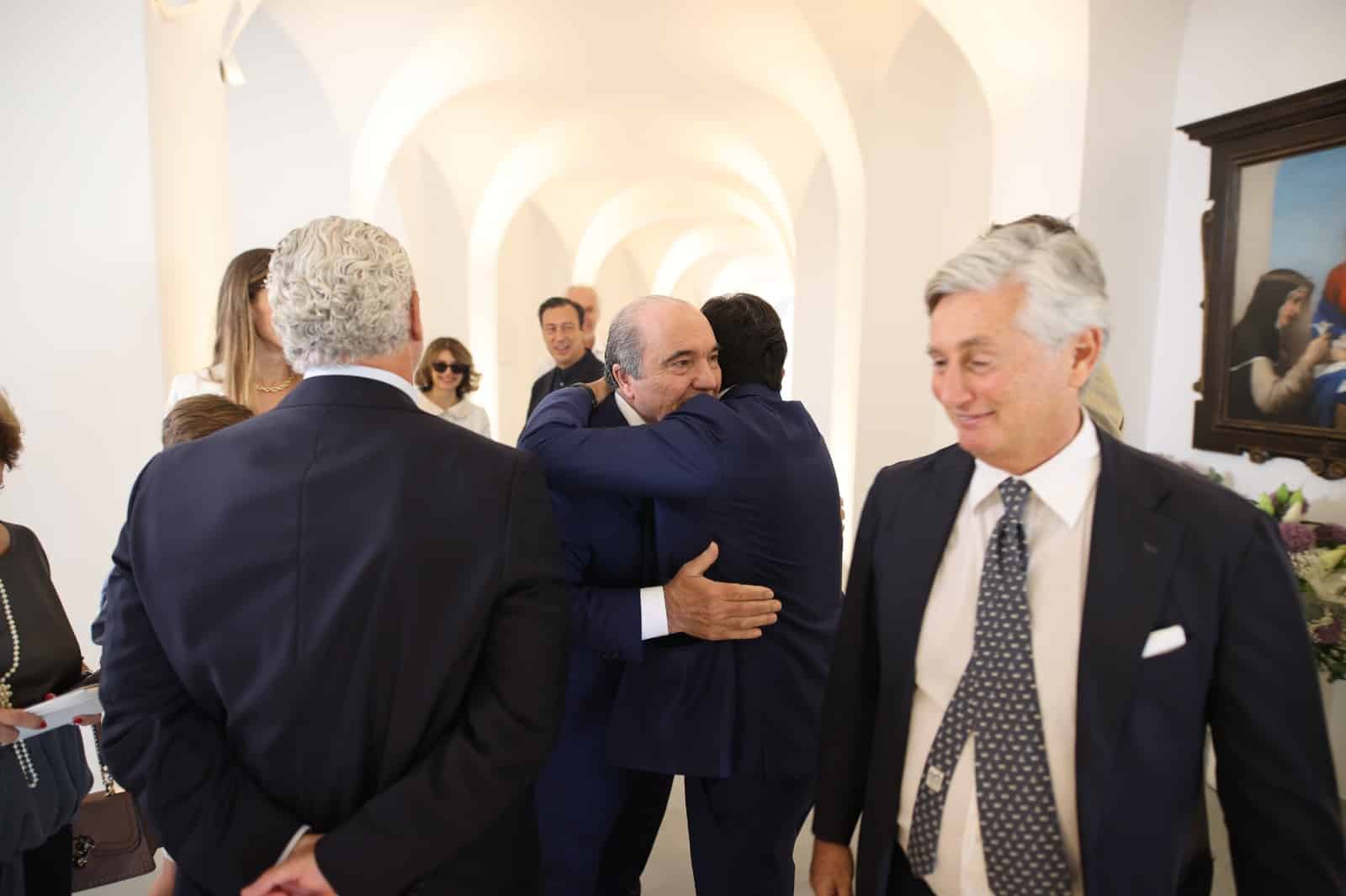 Oggi è stata consacrata la Cappella Santa Caterina al Viola Park: presenti Commisso e Catherine