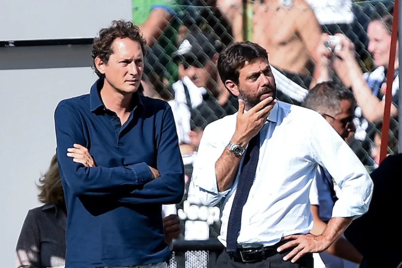 L'indiscrezione da Torino, Agnelli stufi della Juventus, la società bianconera è in vendita. Trattative in corso