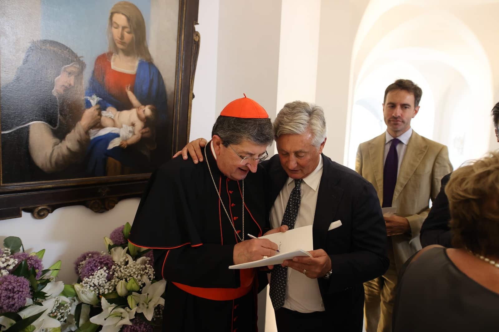 Oggi è stata consacrata la Cappella Santa Caterina al Viola Park: presenti Commisso e Catherine