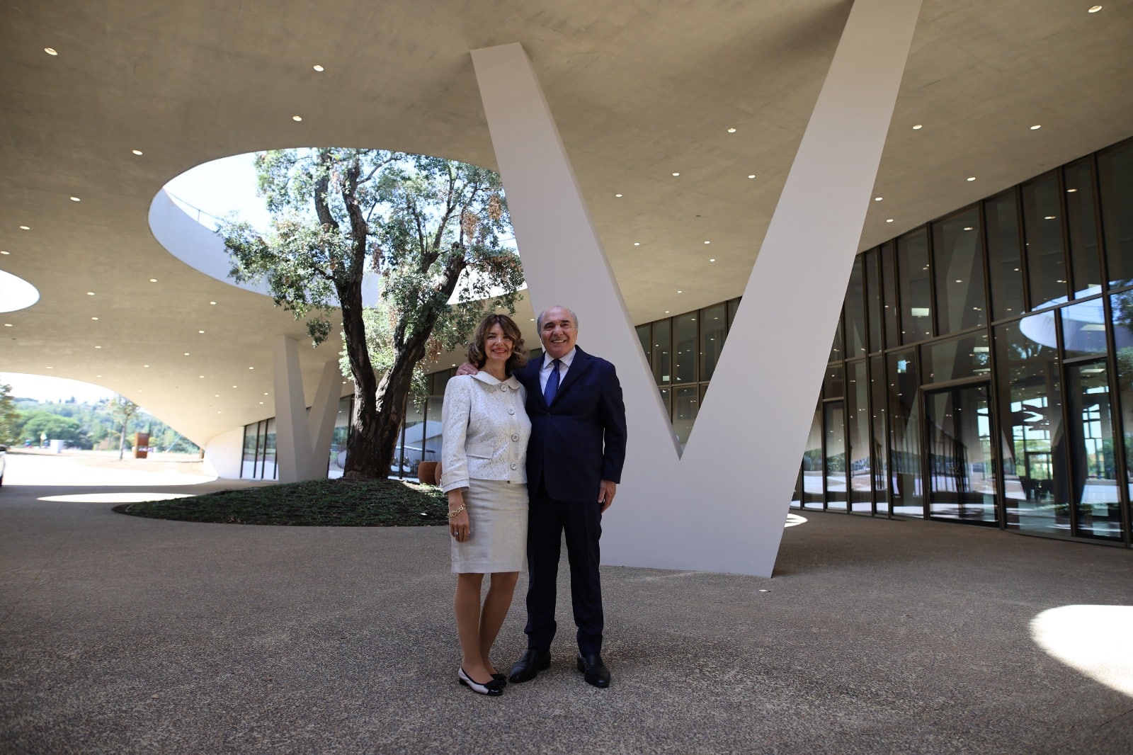 Oggi è stata consacrata la Cappella Santa Caterina al Viola Park: presenti Commisso e Catherine