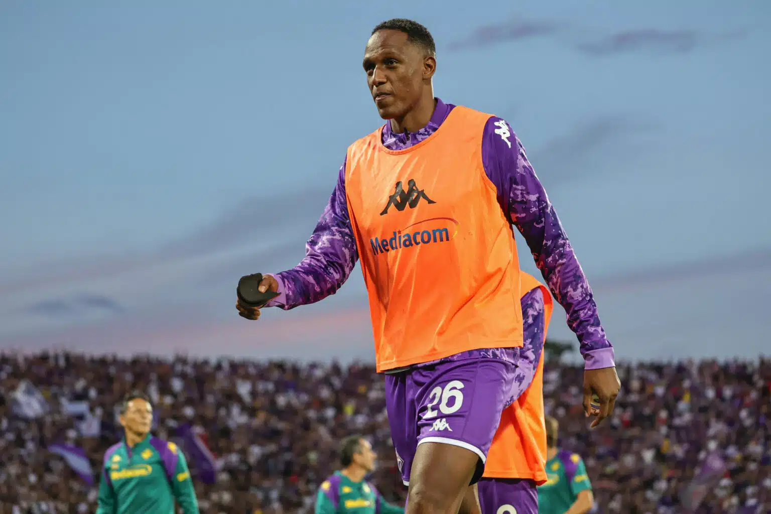 Report medico Fiorentina su Mina: "Lesione primo/secondo grado al retto femorale della coscia"