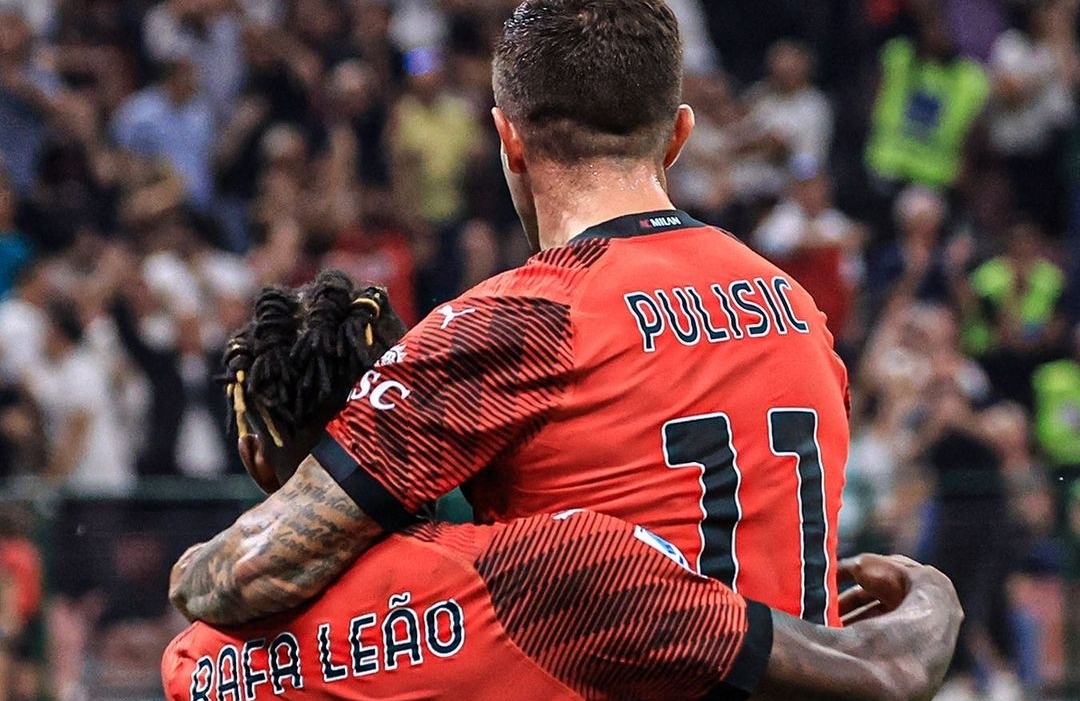 La Lazio affonda contro il Milan, per la Fiorentina è una notizia meravigliosa. +4 in classifica