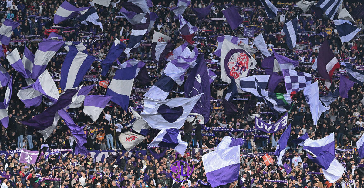 I tifosi della Fiorentina già carichi per la Juventus, polverizzati più di 10mila biglietti in un giorno - Firenze, Stadio Artemio Franchi, 23.10.2023, Fiorentina-Empoli, foto Lisa Guglielmi. Copyright Labaroviola.com