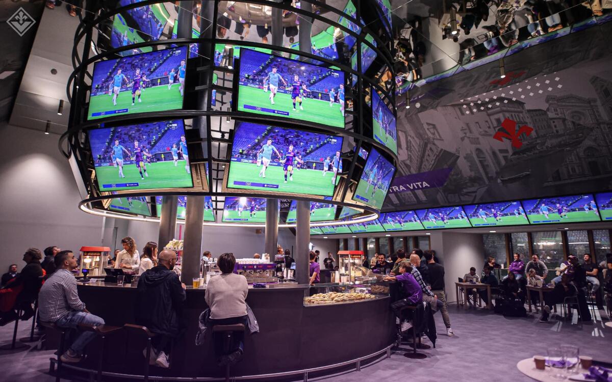 Spettacolo ieri al Viola Park, tanti tifosi a vedere e tifare insieme la Fiorentina in trasferta con la Lazio - 