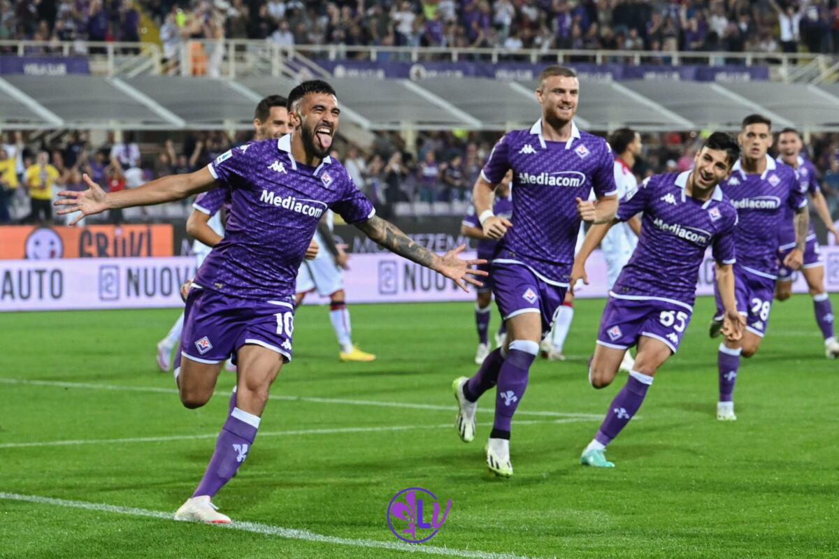 PAGELLE FIORENTINA: NICO PRECISO, KAYODE PARTITA TOP, PARISI INSUPERABILE. MILENKOVIC SBAGLIA - Esultanza Nico Gonzalez