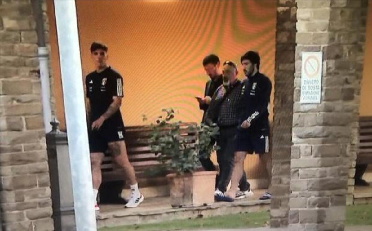 L'Italia rimanda a casa Tonali e Zaniolo dopo lo scandalo calcio scommesse. Indagati dalla Procura di Torino - 