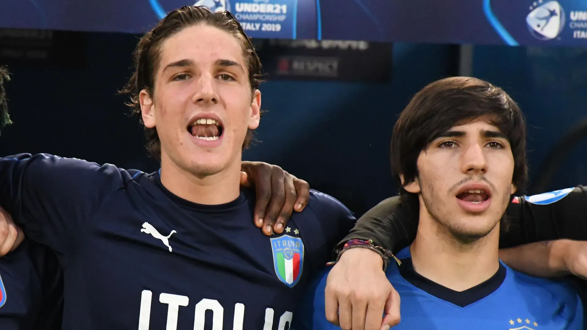 L'Italia rimanda a casa Tonali e Zaniolo dopo lo scandalo calcio scommesse. Indagati dalla Procura di Torino