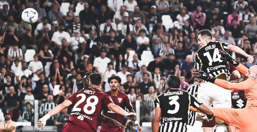 Un Torino imbarazzante si arrende come al solito alla Juventus. Una partita bruttissima, gol Gatti e Milik