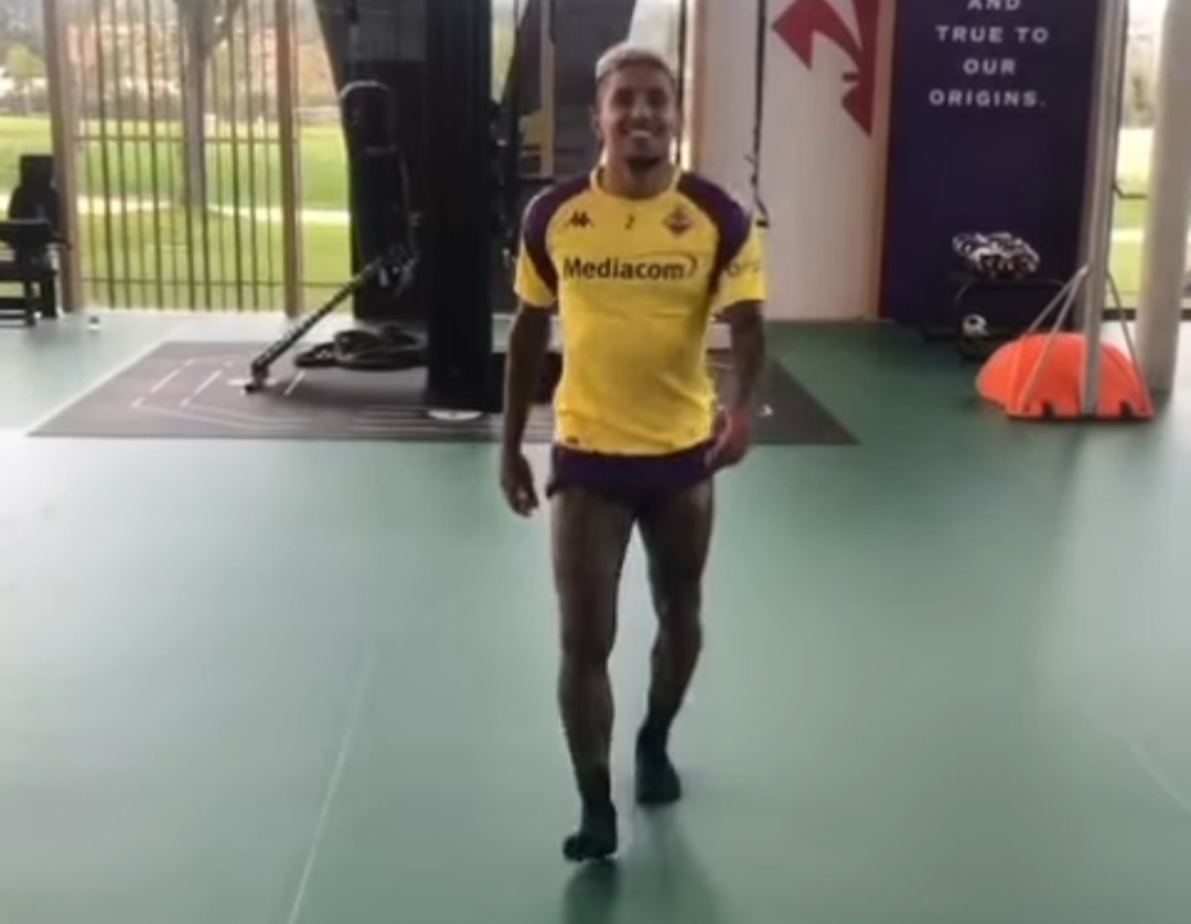 "Stiamo tornando" Dodò torna a camminare, grande soddisfazione al Viola Park: "Che soddisfazione"