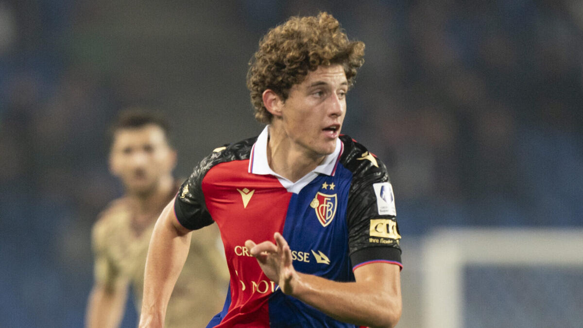 Gazzetta: "A gennaio la Fiorentina può regalare un difensore a Italiano: van Breemen, accetta Firenze" - 21.10.2023; Basel; Fussball Super League - FC Basel - Servette FC, Finn van Breemen (Basel) 
(Claudio Thoma/freshfocus)