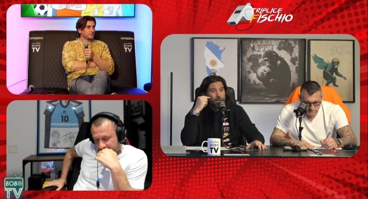 Flop Bobo Tv, non la guarda più nessuno. Adani pubblica video mimando chi si arrampica sugli specchi - 