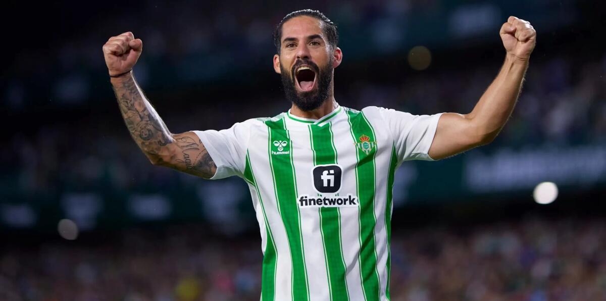 Isco è rinato in Spagna, è show con il Betis ma a fine stagione può dire addio e arrivare in Italia - 