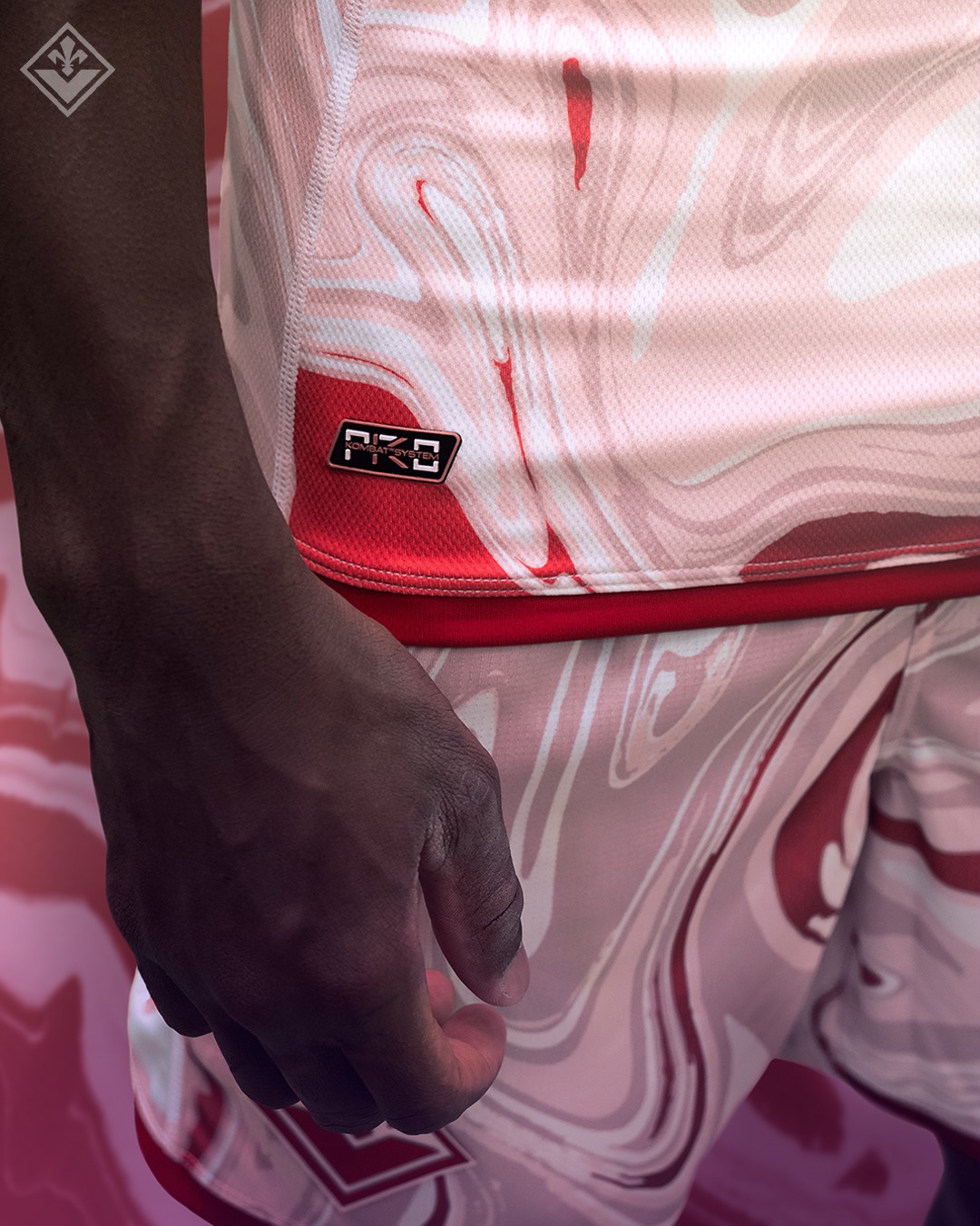 Presentata ufficialmente la quarta maglia da gioco della Fiorentina, ecco le foto!