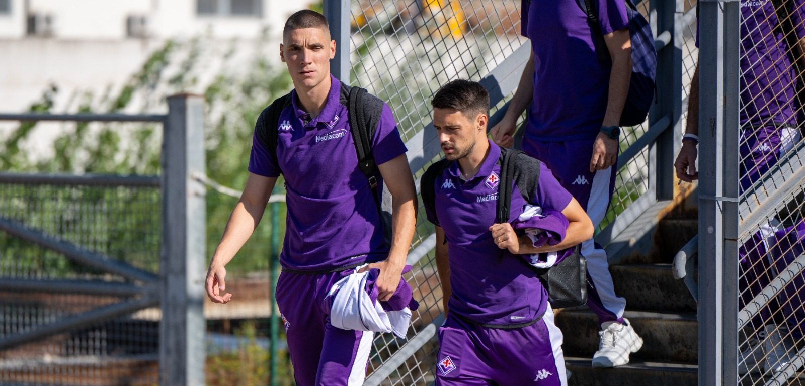 Milenkovic: "Nzola fisicamente non lo sposti. Sono rimasto alla Fiorentina perché credo nel progetto"